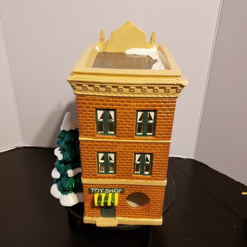 Deptartment 56 Toy Shop 1986 #5073 FLAW